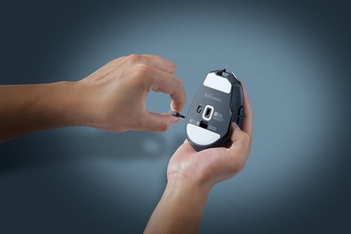 Actual product image Razer Basilisk Mobile Schwarz - Portable Ergonomische Gaming Maus (Cable, Wireless)