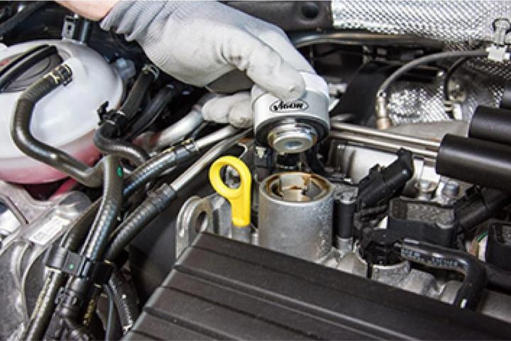 Actual product image Vigor Oil filling adapter set V6027 - Number of tools: