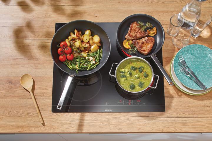 Image du produit Gorenje ECT641BSC Table de cuisson céramique intégrée 4 zone(s) (59.50 cm, Table de cuisson en vitrocéramique)