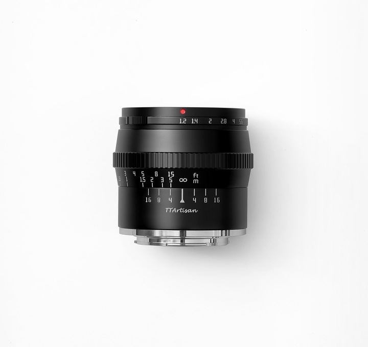 Actual product image TTArtisan 50mm f1.2 for Fuji FX mount (APS-C) (Fujifilm X, APS-C / DX)