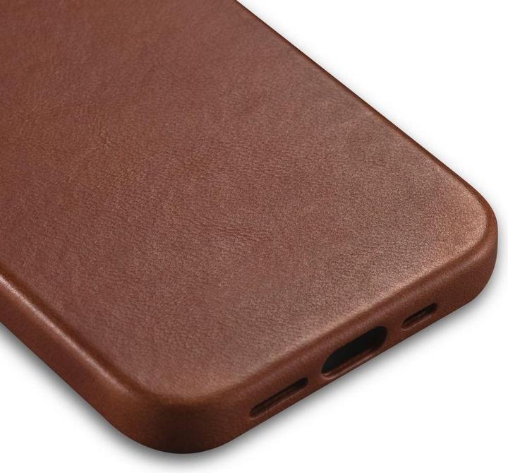 Actual product image iCarer Oil Wax Premium Leather Case iPhone 14 Plus Magnetic Leather Case with MagSafe Brown (WMI1422 (Apple iPhone 14 Plus)