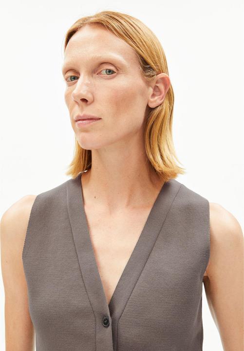 Actual product image Armedangels Compact Buttoned Knit (XS)