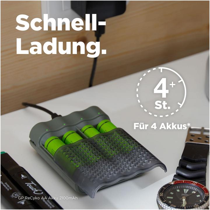 Actual product image GP Batteries ReCyko M451/100 4-Port USB Ladegerät inkl.4xAAA NiMh 950mAh (5 pcs., AAA, 950 mAh, Battery + charger)