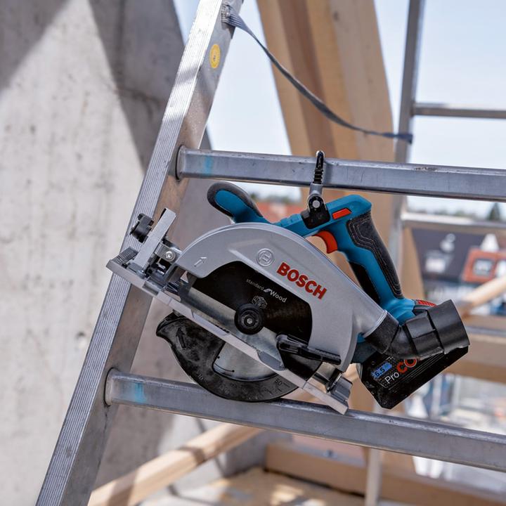 Actual product image Bosch Professional Cordless circular saw GKS 18V-57-2 L (set incl. L-BOXX)