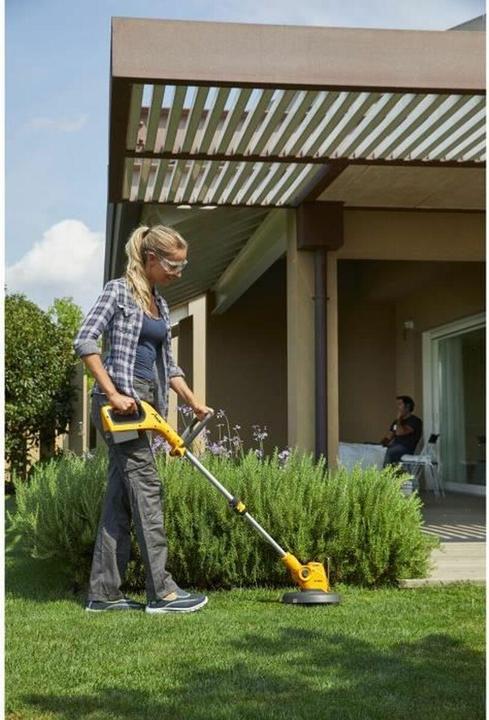 Actual product image Stiga GT 100e battery-powered lawn trimmer Soft grip, incl. battery, incl. charger 20V 2Ah Cutting width (Trim line)