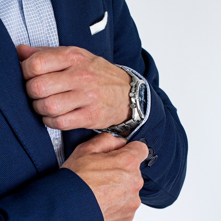 Actual product image Edifice EQB-1000D-1AER (Chronograph, Hybrid watch, Analogue wristwatch, 49.90 mm)