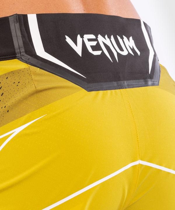 Produktbild Venum UFC Authentic Fight Night Damen Shorts - Short Fit (L)