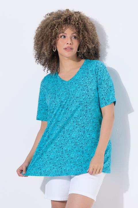 Actual product image Ulla Popken Geometric Fish Print Short Sleeve V-Neck Tee (60)