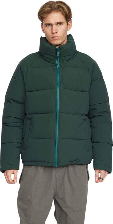 Actual product image Revolution 's Raglan Puffer (L)