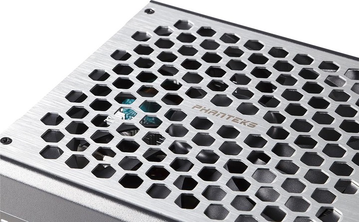 Actual product image Phanteks Revolt X (1200 W)