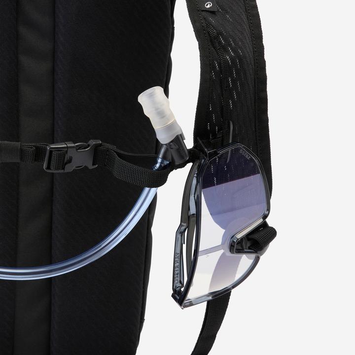 Actual product image Rockrider Velo hydration pack 4 l - 1 l polyester (4 l)
