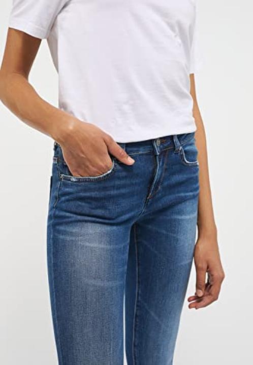 Image du produit Mustang Style Quincy Skinny (W25/L30)