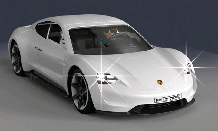 Actual product image Playmobil Porsche Mission E (70765, Playmobil Porsche)