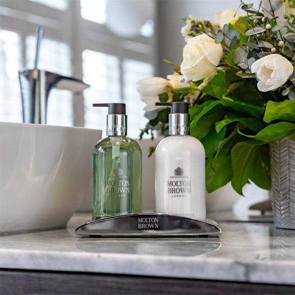 Produktbild Molton Brown Refined White Mulberry (Flüssigseife, 300 ml)