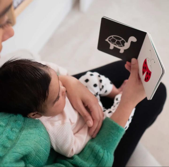 Immagine prodotto Priya & Peanut Mein erstes Sensorik-Spiegelbuch (Tedesco)