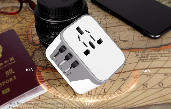 Actual product image Effect Audio Lionheart Travel Adapter Orange NL