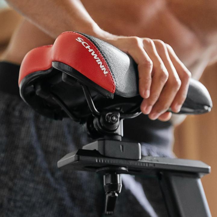 Actual product image Schwinn 700IC