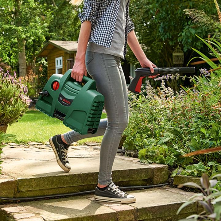Actual product image Bosch Home & Garden EasyAquatak 100 Long Lance (Electrical connection)