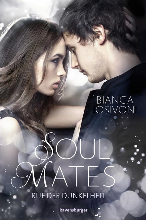 Produktbild Ravensburger Soul Mates, Band 2: Ruf der Dunkelheit (Deutsch, Bianca Iosivoni, 2018)