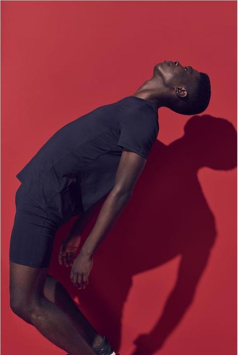 Actual product image Craft ADV Essence Short Tights (M, L)