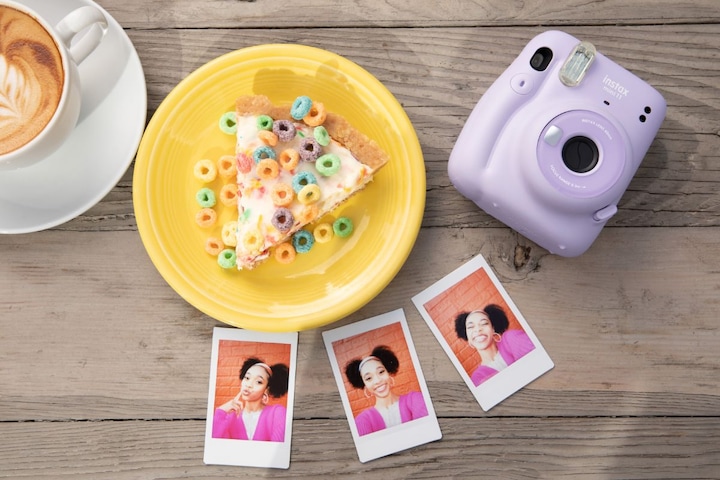 Actual product image Fujifilm Instax Mini 11