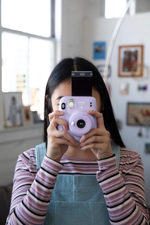 Actual product image Fujifilm Instax Mini 11