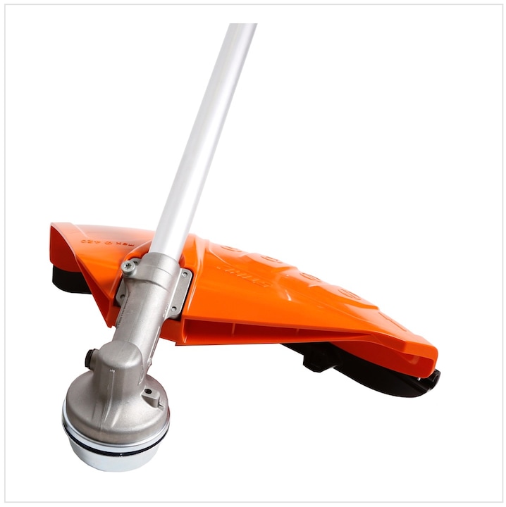 Produktbild Stihl FS 131 Motorsense Freischneider 1,4 kW / 1,9 PS 4-Mix-Motor mit Zweihandgriff (Metallschneideblatt)