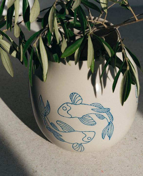 Actual product image Esmée Ceramic vase koi fish (1x)