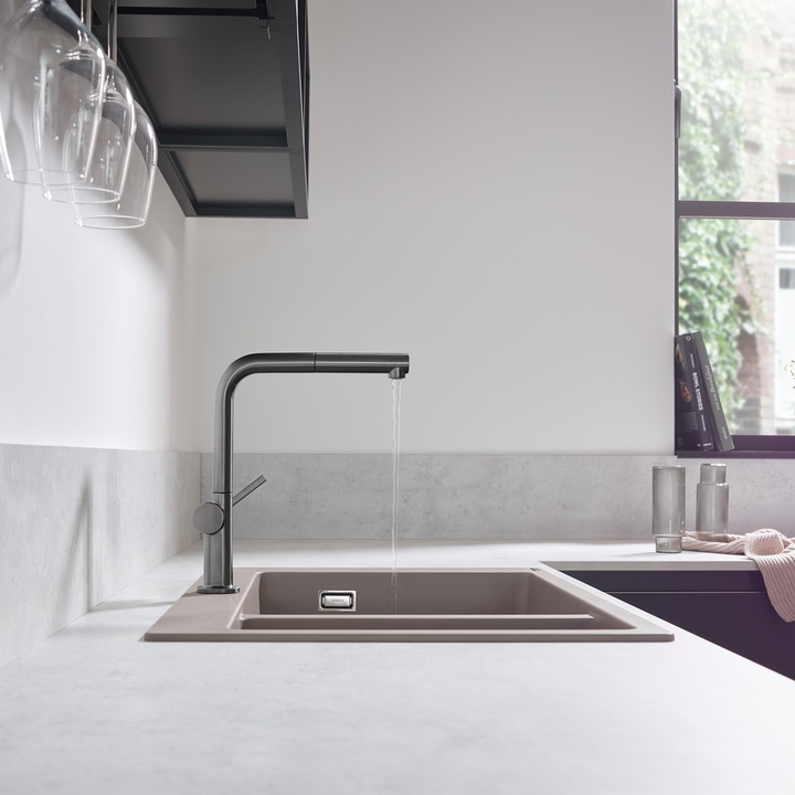Immagine prodotto hansgrohe Miscelatore per lavello 270 Talis M54 bocca estraibile 1 getto cromo nero spazzolato
