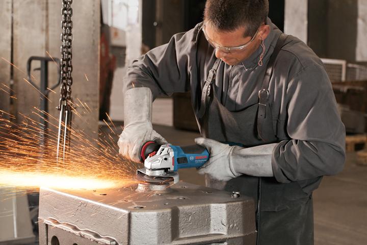 Actual product image Bosch Professional Gws 17-150 Ci (150 mm)