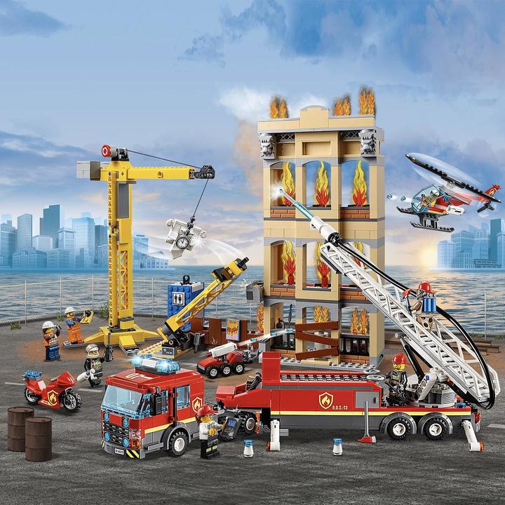 Produktbild LEGO Feuerwehr in der Stadt (60216, LEGO City)