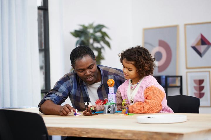 Actual product image LEGO 10790 Confidential (10790, LEGO Marvel)