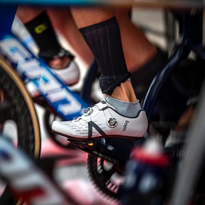 Actual product image Udog Cycling shoes (41)