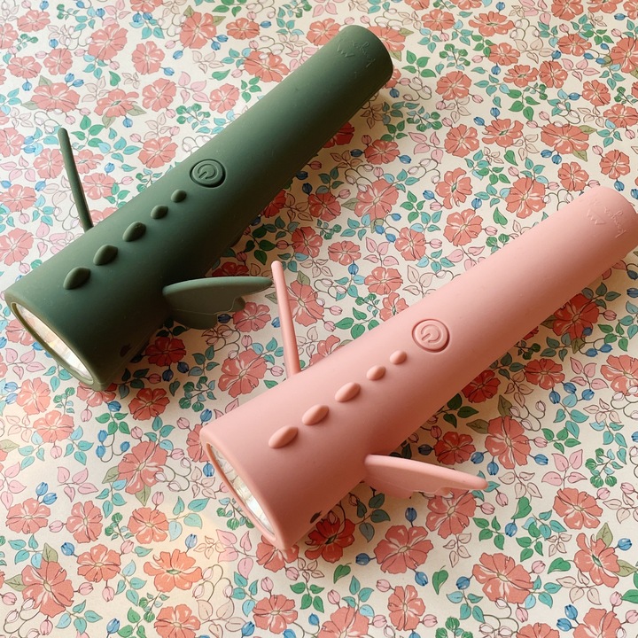 Actual product image Konges Slojd Dragon Raspberry torch