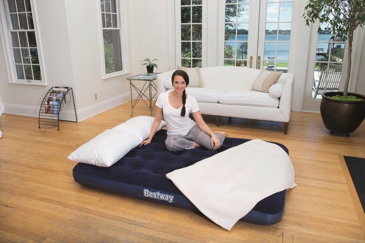 Productafbeelding Bestway Gevlokt luchtmatras - Luchtpomp / Tweepersoons (135 x 190 cm)