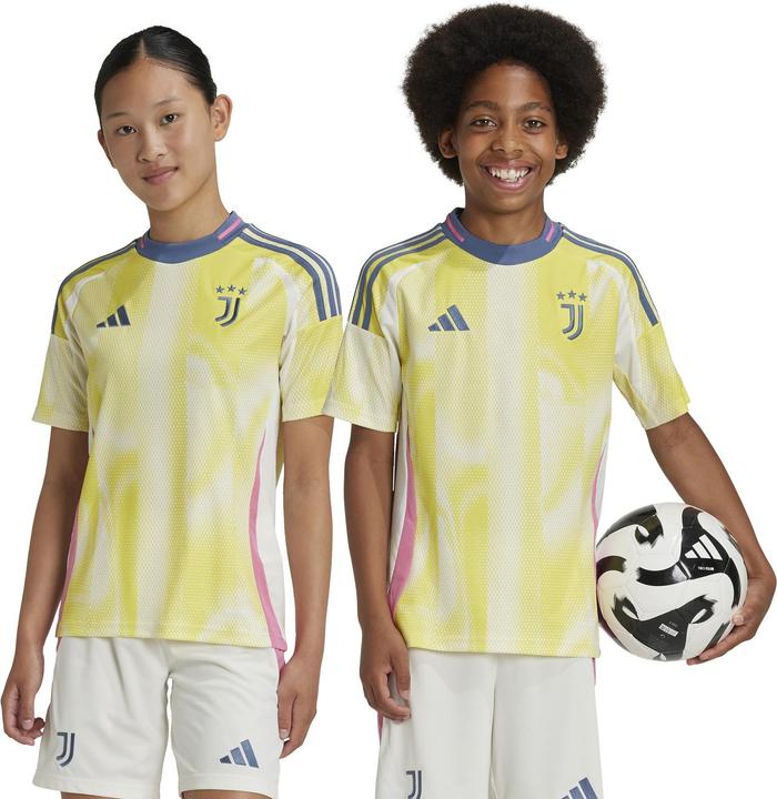 Image du produit adidas Juventus Turin Enfants Maillot Extérieur (128)