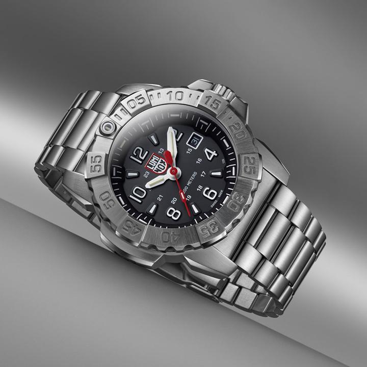 Immagine prodotto Luminox Navy Seal Steel serie 3250 (Orologio da polso analogico, 45 mm)