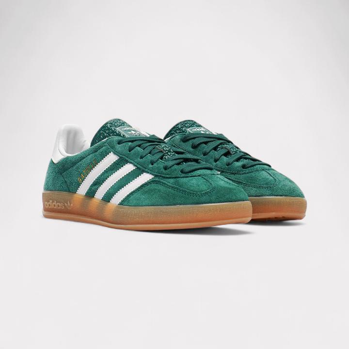 Collegiate Green, Cloud White, Gum