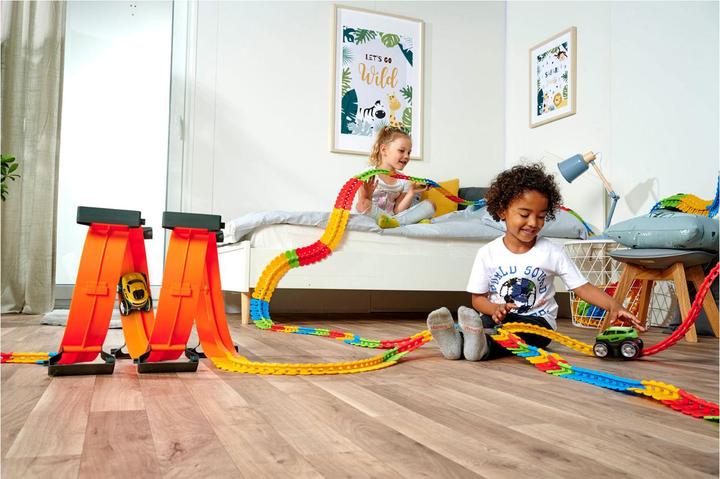 Actual product image Smoby Flextreme Discovery racetrack set
