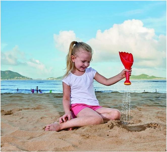 Actual product image Hape Rain shovel