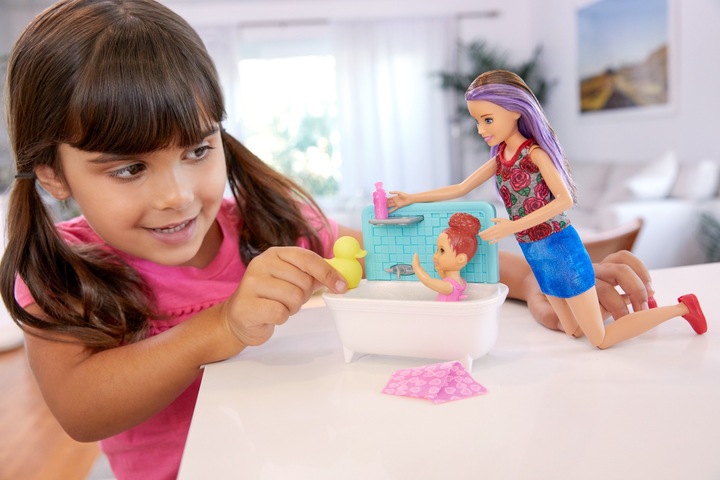 Actual product image Barbie Dolls and bathroom play set