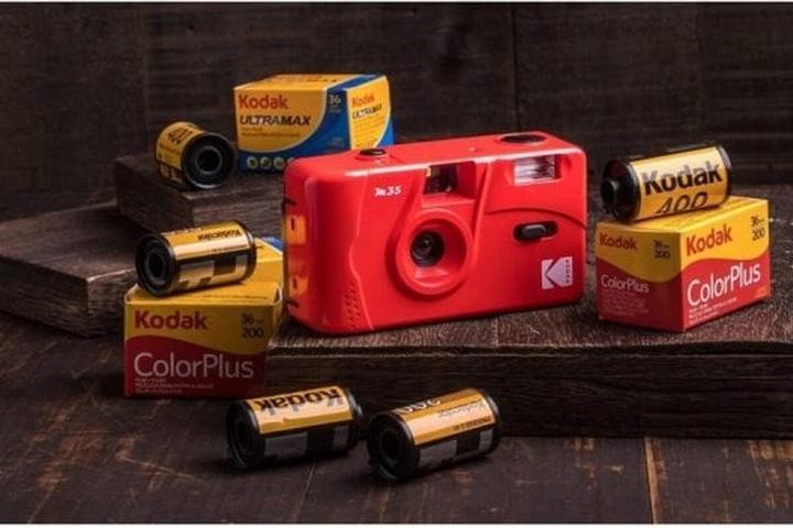Actual product image Kodak reusable Camera (analogue) M35 red