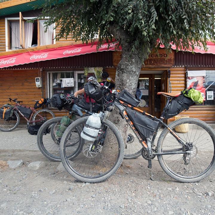 Produktbild Blackburn Outpost Frame (6.95 l, Rahmentasche)