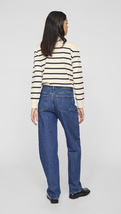 Actual product image Vila VIKELLY High Waist Straight Fit Jeans (W42/L30)