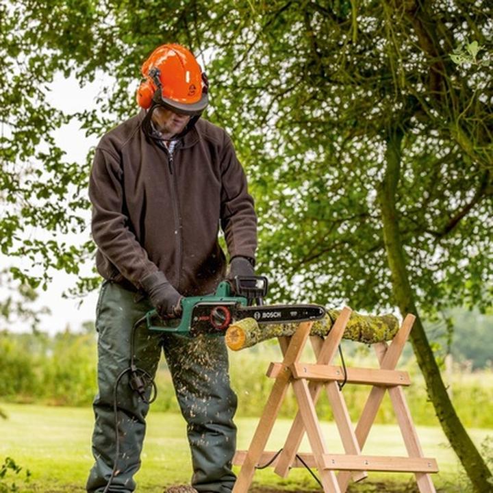 Produktbild Bosch Home & Garden Kettensäge UniversalChain 35 (Elektro Kettensäge)