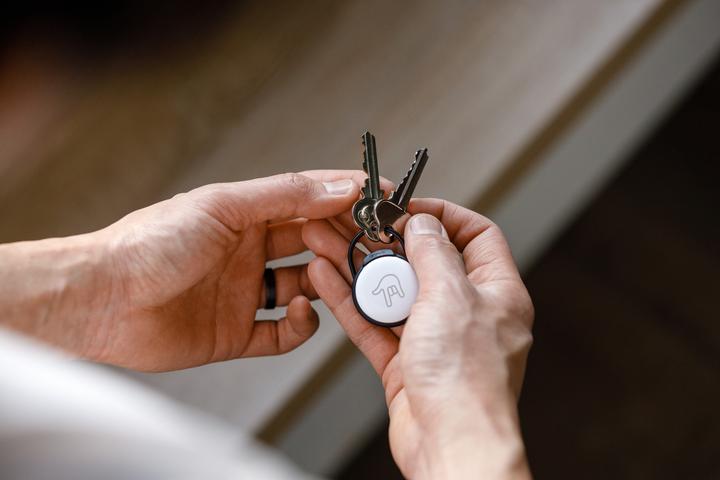 Produktbild Orbitkey Slim Case for AirTag with keyring, black