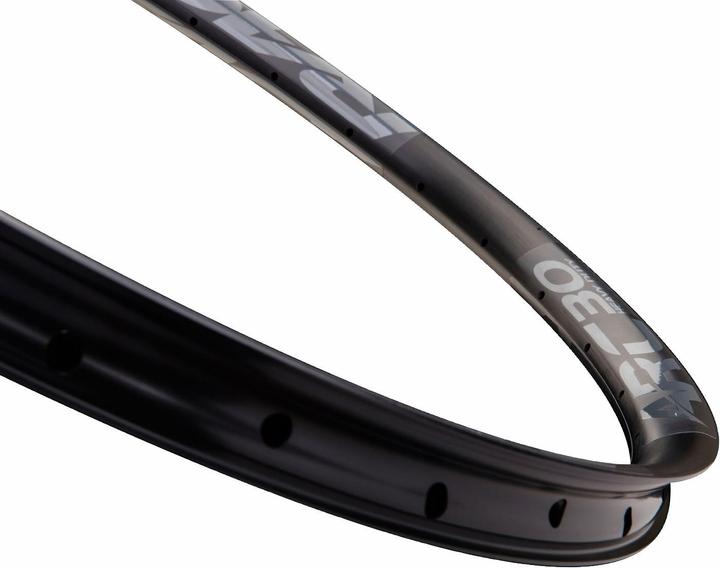 Actual product image Race Face ARC 30 MTB CLN Heavyduty Alu 32H Rim