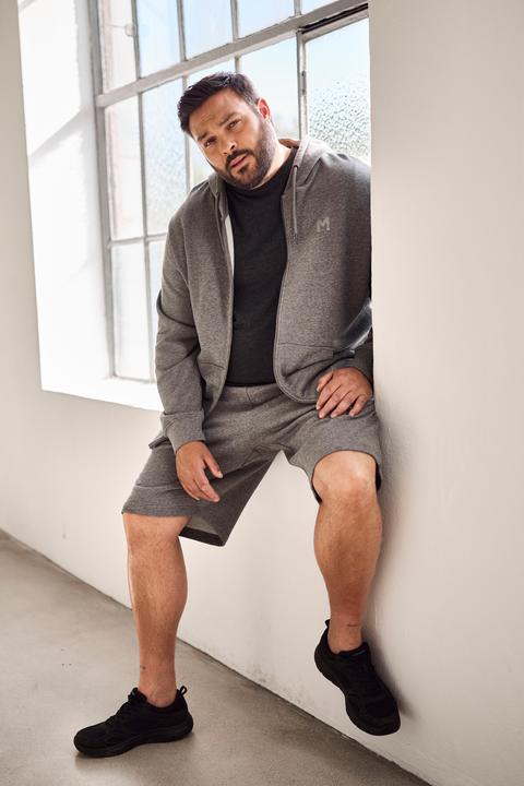 Produktbild Men+ Kapuzen-Sweatjacke, Basic (4XL)