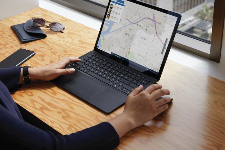 Immagine prodotto Microsoft Surface Laptop 3 (13.50", Intel Core i7-1065G7, 16 GB, 256 GB, DE)