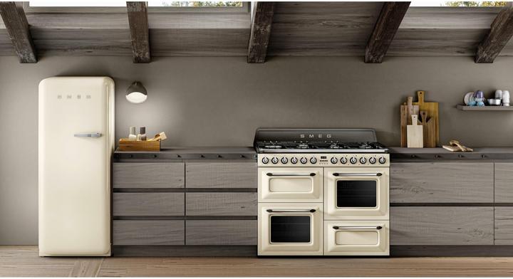 Produktbild Smeg Retro Style FAB28RCR5 (270 l)